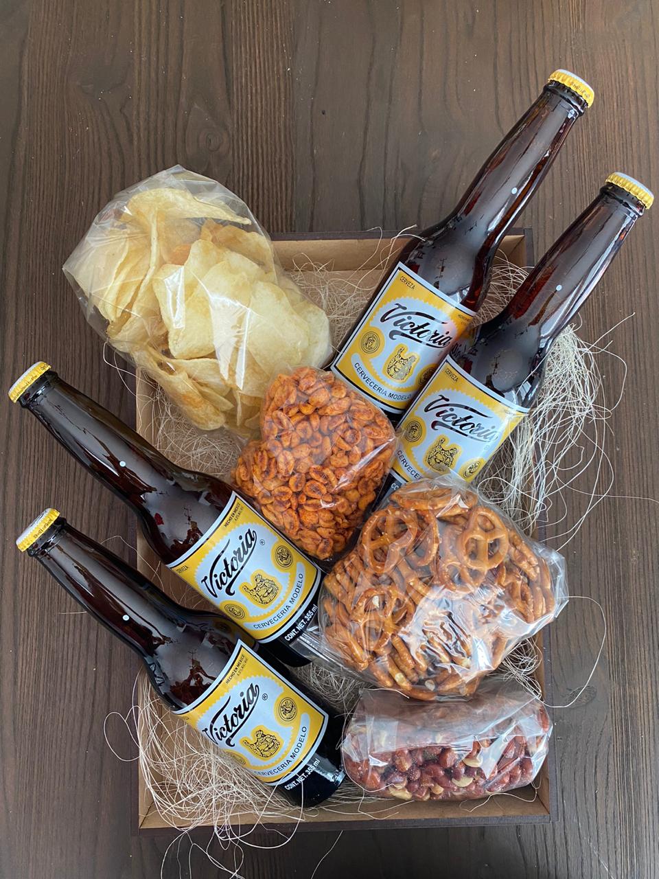 CERVEZAS Y BOTANAS