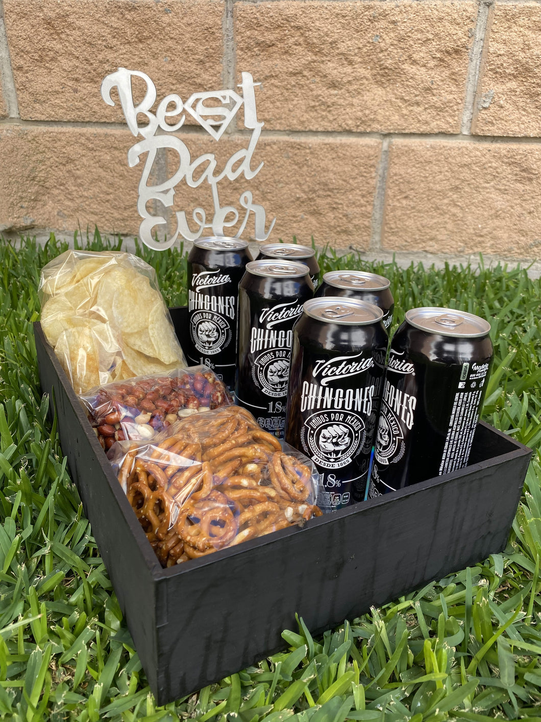 CERVEZA CHINGONA Y BOTANA